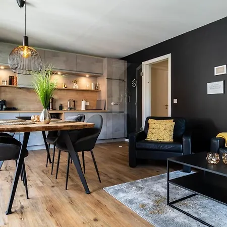 Apartment Loft No4 *