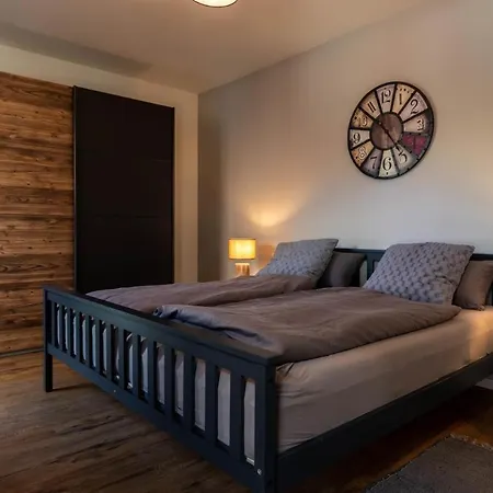 Loft No4 *